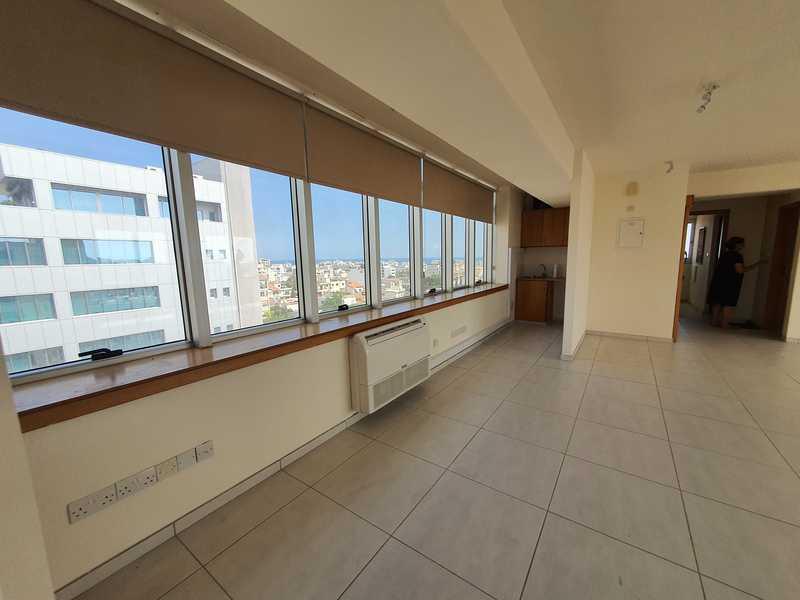 Office on makarios avenue: https://www.bazaraki.com/adv/5791176_office-for-rent-on-makarios-avenue (www.bazaraki.com)