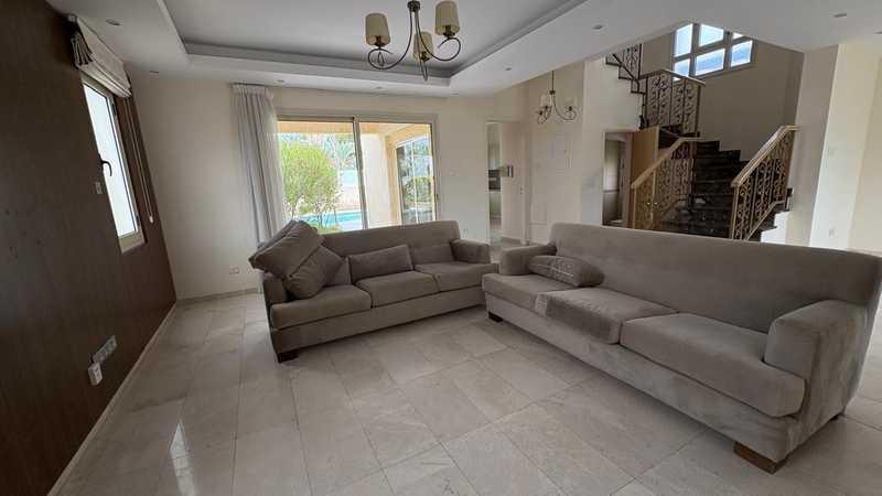 4-bedroom villa to rent: https://www.bazaraki.com/adv/5798506_4-bedroom-villa-to-rent (www.bazaraki.com)