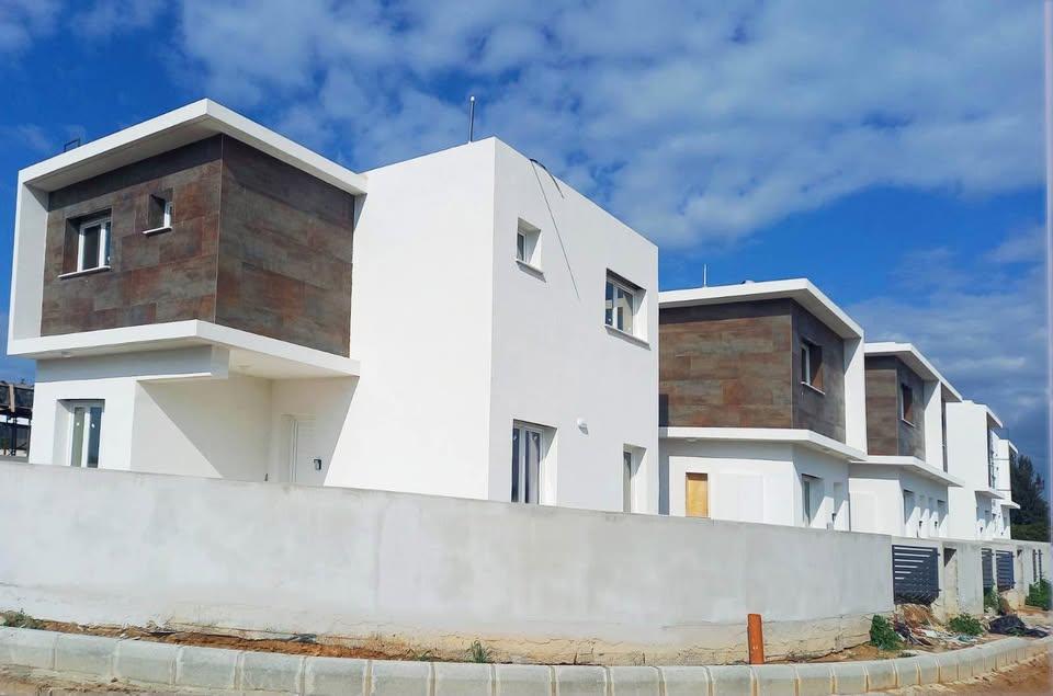 Houses in Asomatos: https://www.facebook.com/marketplace/item/646409864931199 (www.facebook.com)