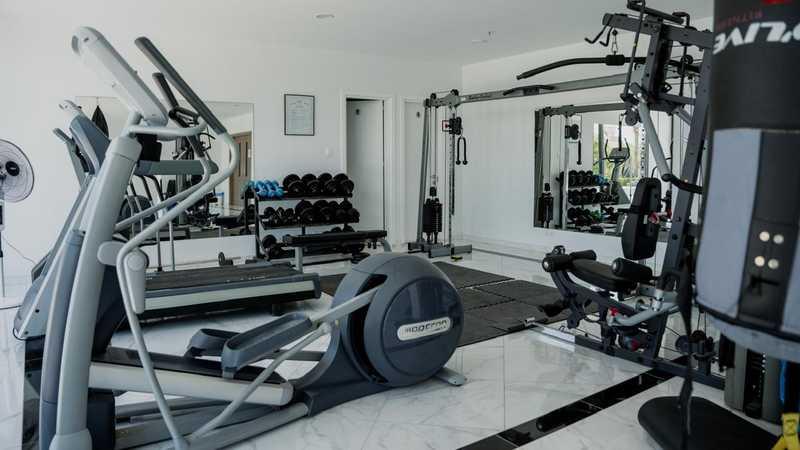 2-bedroom apartment to rent: https://www.bazaraki.com/adv/5787122_2-bedroom-apartment-to-rent (www.bazaraki.com)