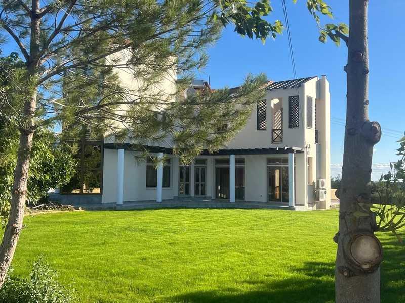 4-bedroom detached house for sale: https://www.bazaraki.com/adv/5791619_4-bedroom-detached-house-for-sale (www.bazaraki.com)