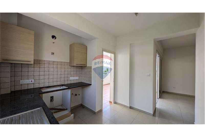 2-bedroom apartment for sale: https://www.bazaraki.com/adv/5793160_2-bedroom-apartment-for-sale (www.bazaraki.com)