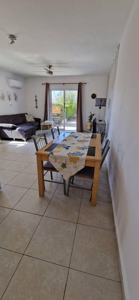 1 bedroom Peyia: https://www.facebook.com/marketplace/item/2222150261546578 (www.facebook.com)