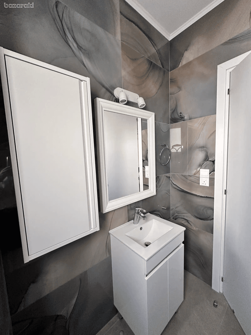 3-bedroom apartment to rent: https://www.bazaraki.com/adv/5795180_3-bedroom-apartment-to-rent (www.bazaraki.com)