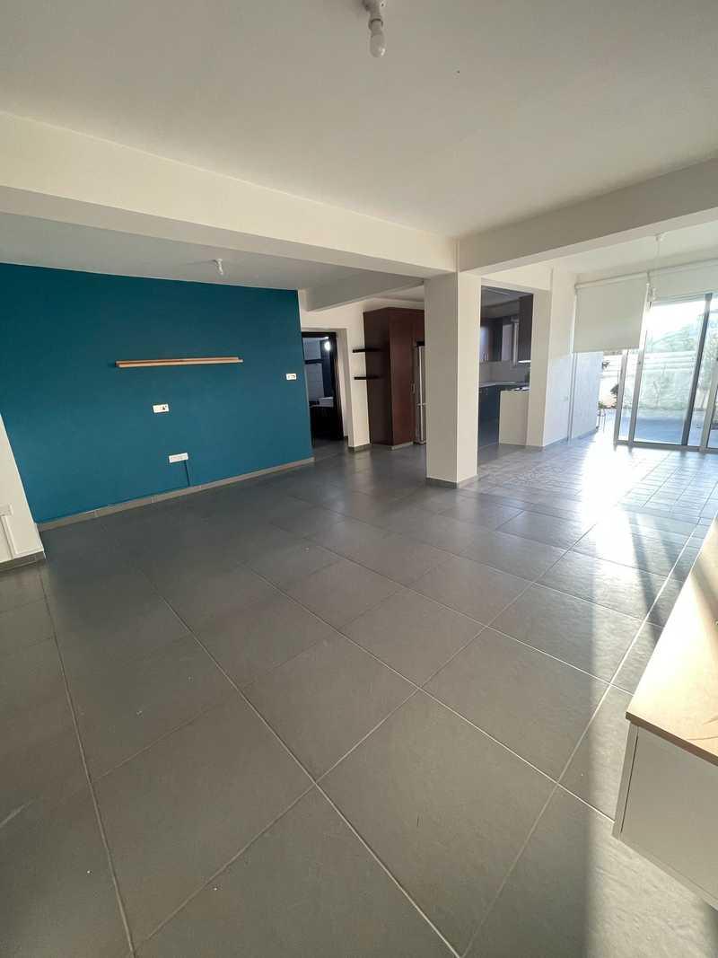 3-bedroom apartment to rent: https://www.bazaraki.com/adv/5793848_3-bedroom-apartment-to-rent (www.bazaraki.com)