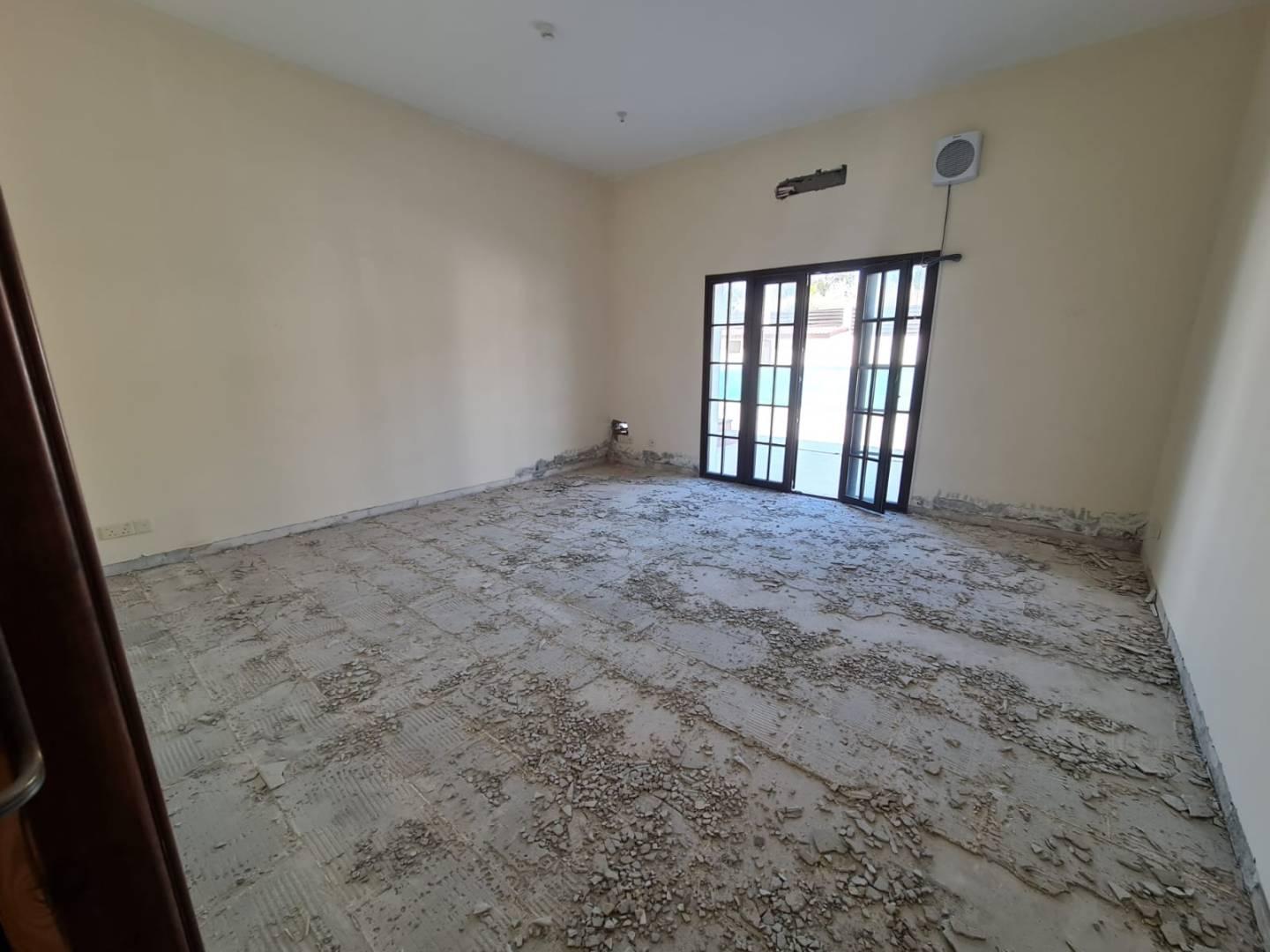 5-bedroom villa in Larnaca № 153151: https://dom.com.cy/en/catalog/sale/153151/ (dom.com.cy)