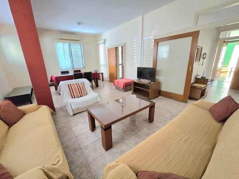 2-bedroom apartment to rent: https://www.bazaraki.com/adv/5787172_2-bedroom-apartment-to-rent (www.bazaraki.com)