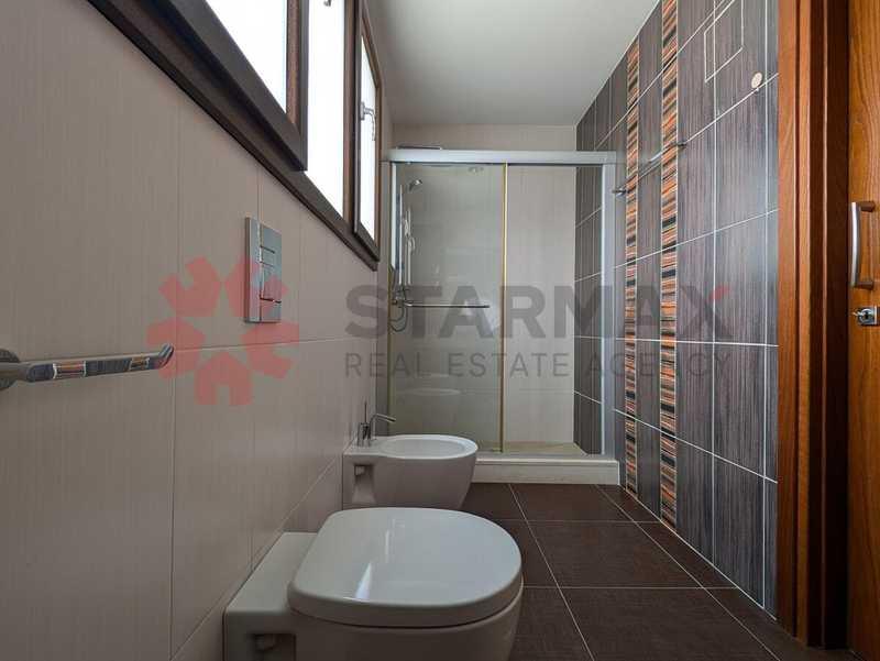 5-bedroom villa for sale: https://www.bazaraki.com/adv/5799652_5-bedroom-villa-for-sale (www.bazaraki.com)