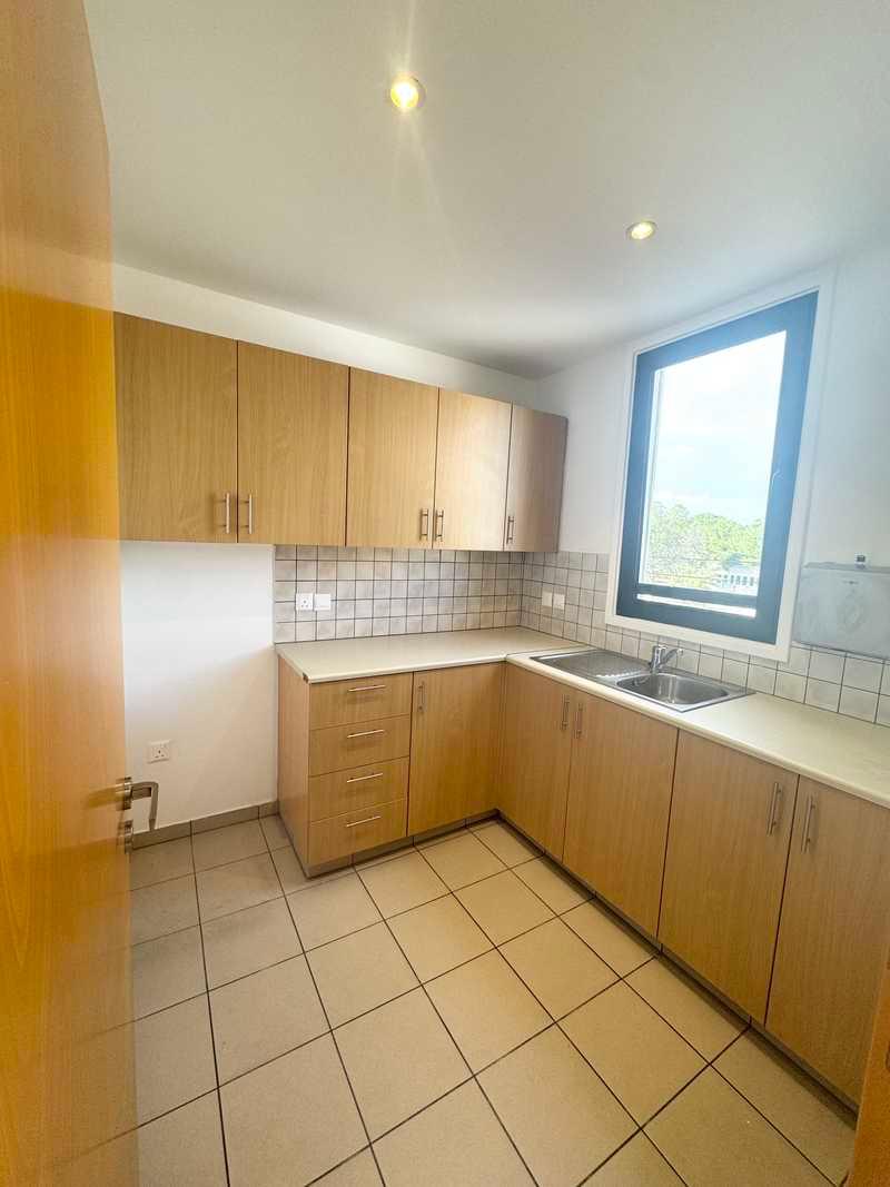 A whole floor office on athalassas avenue: https://www.bazaraki.com/adv/5797889_a-whole-floor-office-on-athalassas-avenue (www.bazaraki.com)