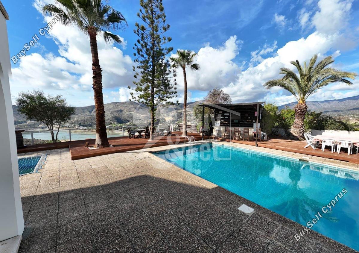 7 Bedroom Detached house to rent in Foinikaria, Limassol: https://www.buysellcyprus.com/property-for-rent/limassol/foinikaria/7-bed-detached-house-to-rent-foinikaria-limassol-1797614.html (www.buysellcyprus.com)