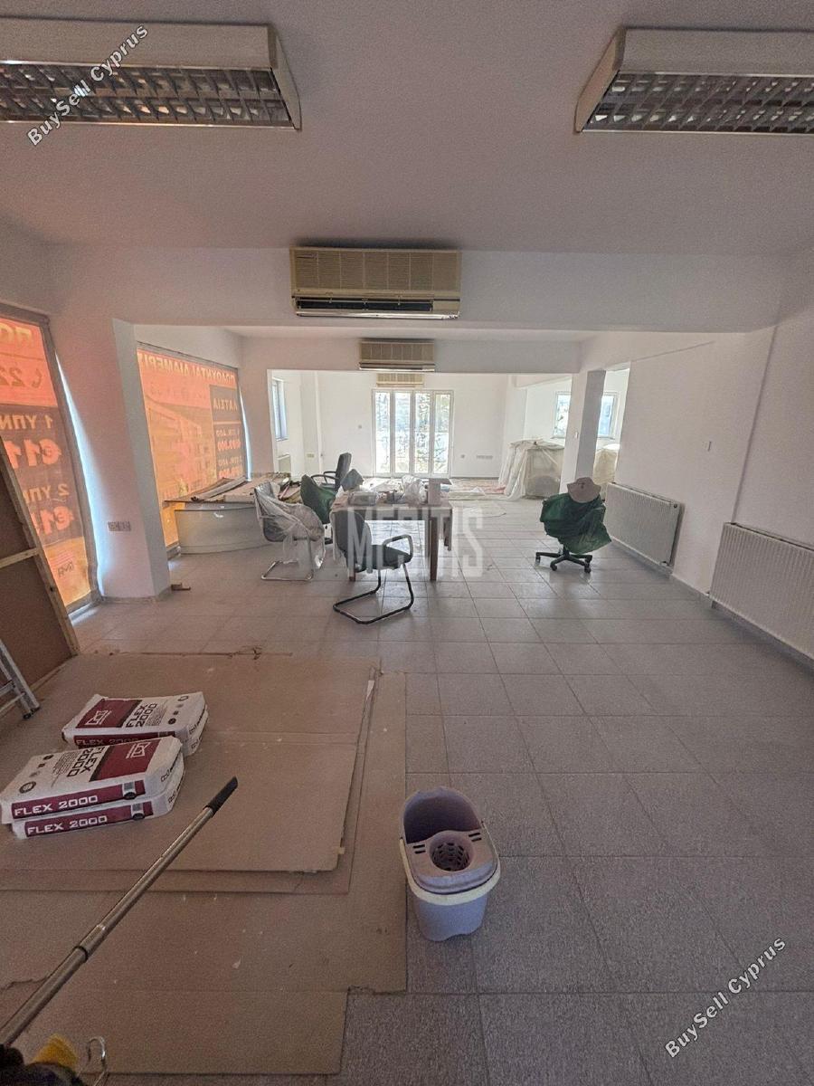 Office to rent in Strovolos, Nicosia: https://www.buysellcyprus.com/property-for-rent/nicosia/strovolos/office-to-rent-strovolos-nicosia-1800599.html (www.buysellcyprus.com)