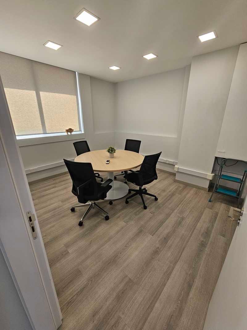Modern, fully-furnished office space,85sq.m stassandrou street: https://www.bazaraki.com/adv/5796776_modern-fully-furnished-office-space-85sq-m-stassandrou-street (www.bazaraki.com)