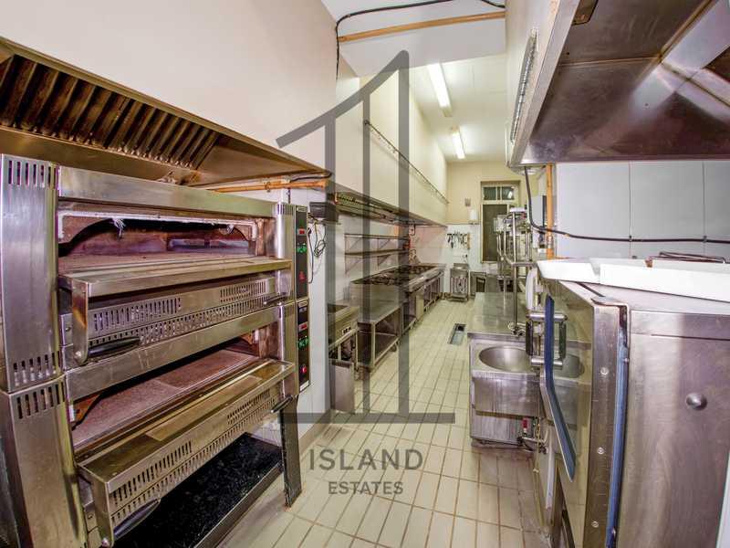 Fully equipped restaurant with optional 550m parking: https://www.bazaraki.com/adv/5789398_fully-equipped-restaurant-with-optional-550m-parking (www.bazaraki.com)