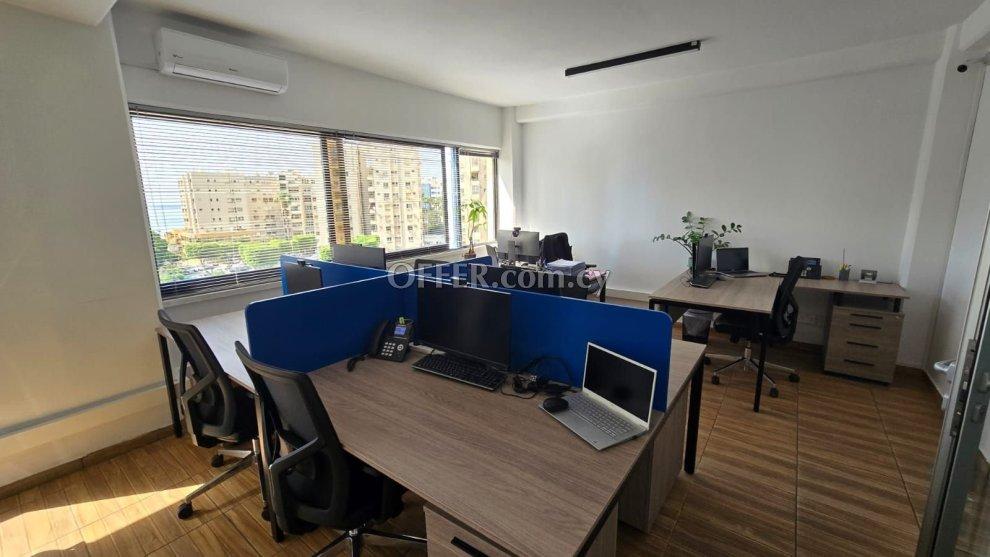Office for rent in Neapoli, Limassol: https://www.offer.com.cy/en/office-for-rent-in-neapoli-limassol/21-816737/ (www.offer.com.cy)