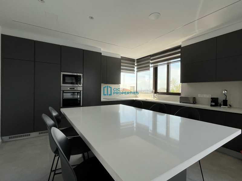 3-bedroom villa to rent: https://www.bazaraki.com/adv/5789012_3-bedroom-villa-to-rent (www.bazaraki.com)