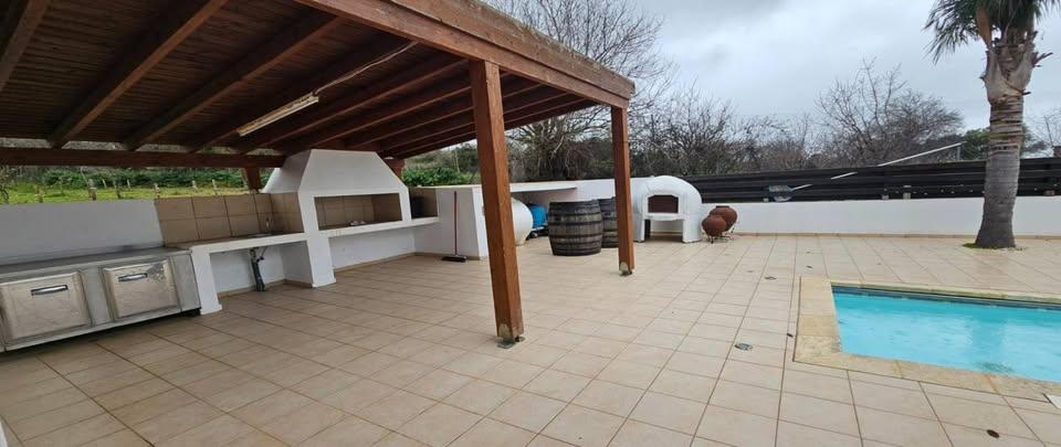 4 Bedroom detached house in Polemi: https://www.facebook.com/marketplace/item/1007993331088879 (www.facebook.com)