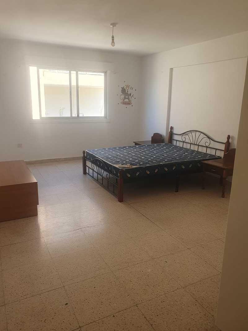 2-bedroom apartment to rent: https://www.bazaraki.com/adv/5793077_2-bedroom-apartment-to-rent (www.bazaraki.com)