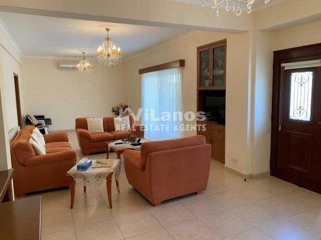 4-bedroom detached house for sale: https://www.bazaraki.com/adv/5796635_4-bedroom-detached-house-for-sale (www.bazaraki.com)