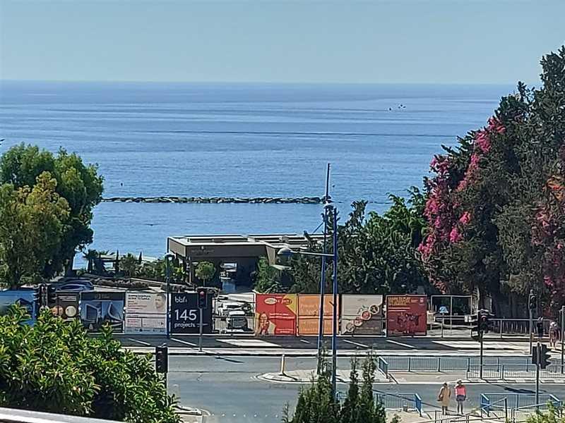 2-bedroom apartment to rent: https://www.bazaraki.com/adv/5786440_2-bedroom-apartment-to-rent (www.bazaraki.com)