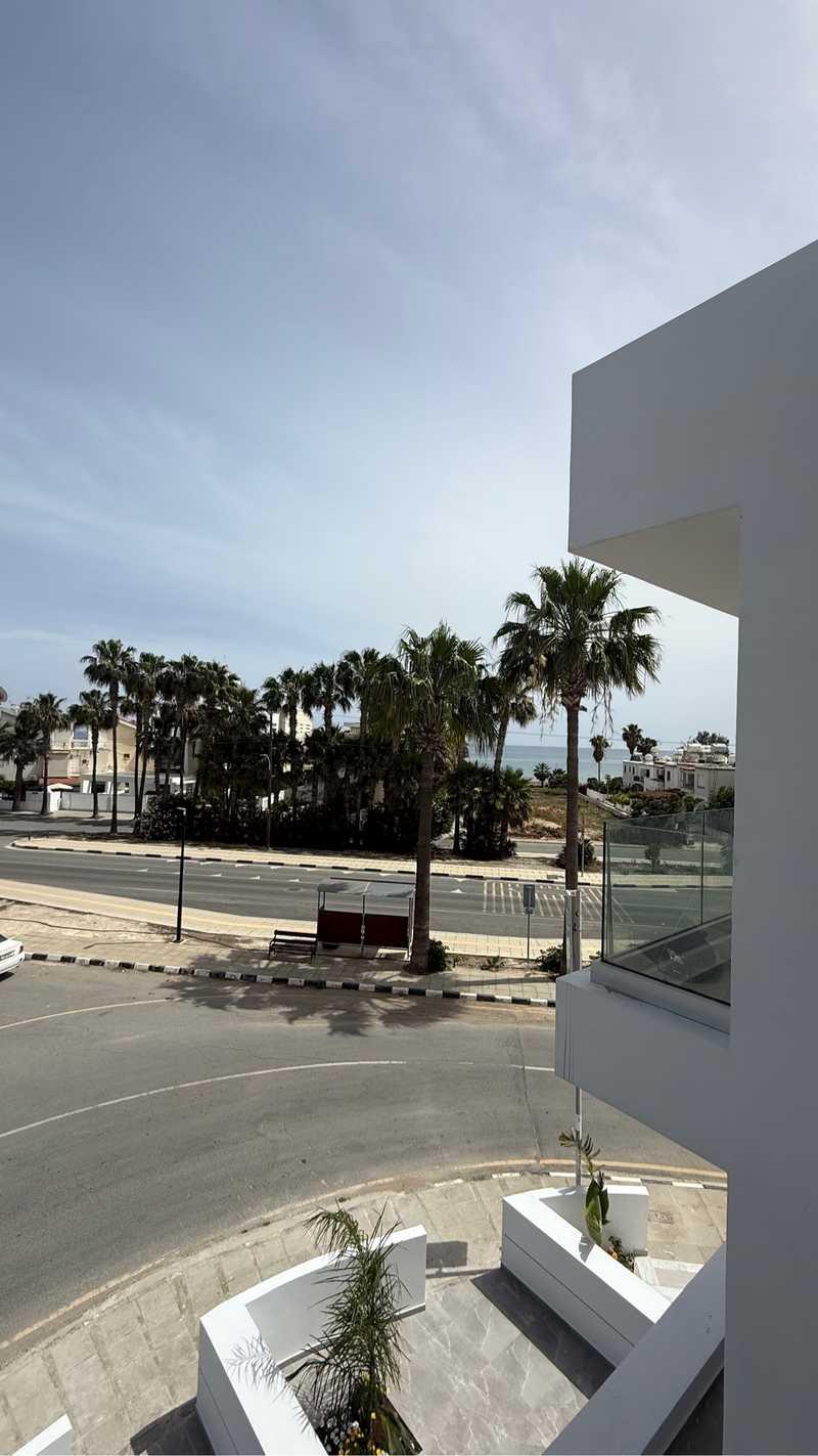 Brand new studio opposite dhekelia beach with sea view: https://www.bazaraki.com/adv/5792935_brand-new-studio-opposite-dhekelia-beach-with-sea-view (www.bazaraki.com)