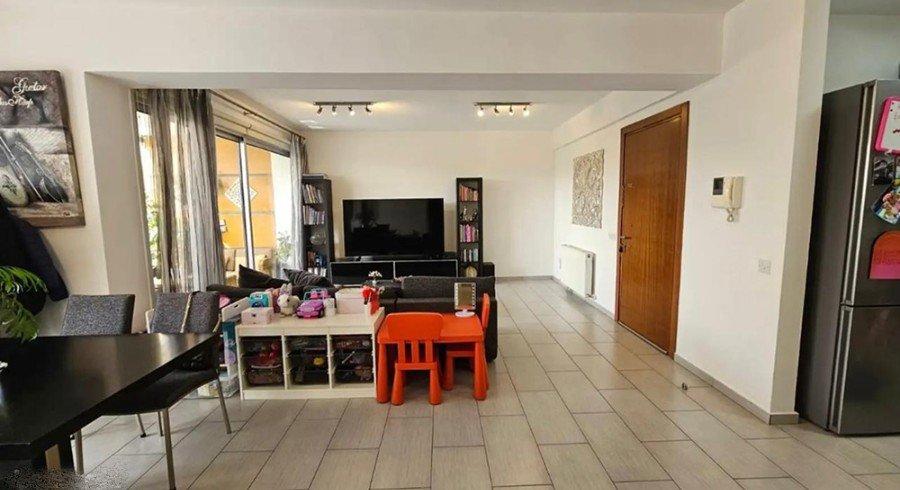 For Sale, Two-Bedroom Apartment in Strovolos: https://www.offer.com.cy/en/for-sale-two-bedroom-apartment-in-strovolos/21-816989/ (www.offer.com.cy)