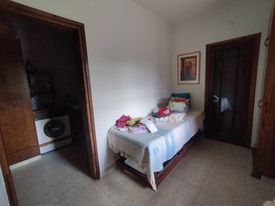 HOUSE LANIA: https://www.facebook.com/marketplace/item/1368122424239803 (www.facebook.com)