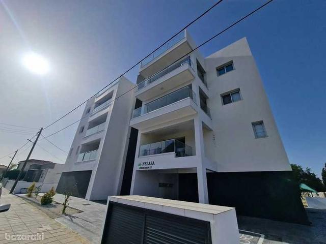 3-bedroom penthouse to rent: https://www.bazaraki.com/adv/5795286_3-bedroom-penthouse-to-rent (www.bazaraki.com)