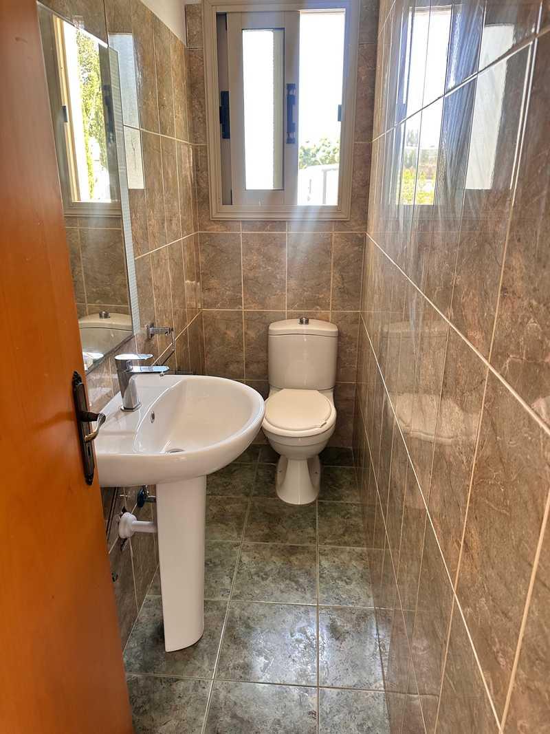 2-bedroom maisonette to rent: https://www.bazaraki.com/adv/5791648_2-bedroom-maisonette-to-rent (www.bazaraki.com)