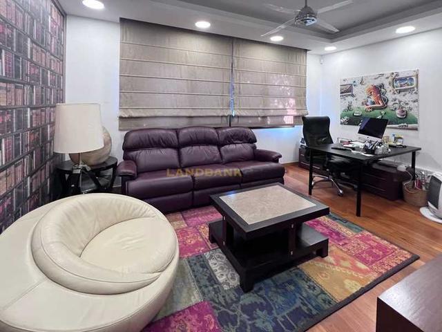 6-bedroom detached house for sale: https://www.bazaraki.com/adv/5795742_6-bedroom-detached-house-for-sale (www.bazaraki.com)
