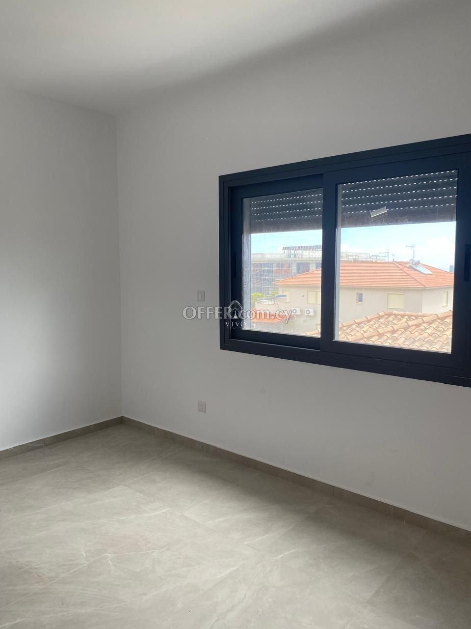 BRAND NEW THREE BEDROOM WHOLE- FLOOR APARTMENT + STUDIO IN PANTHEA: https://www.offer.com.cy/en/brand-new-three-bedroom-whole-floor-apartment-studio-in-panthea/21-816461/ (www.offer.com.cy)