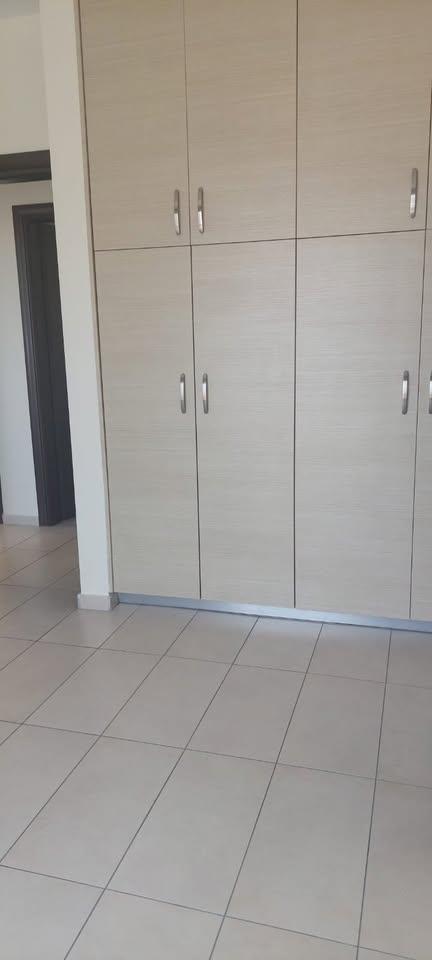 3 Beds 1 Bath Apartment/condo: https://www.facebook.com/marketplace/item/1193185722031928 (www.facebook.com)
