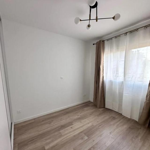 3-bedroom flat in Limassol №152903: https://dom.com.cy/en/catalog/rent/152903/ (dom.com.cy)