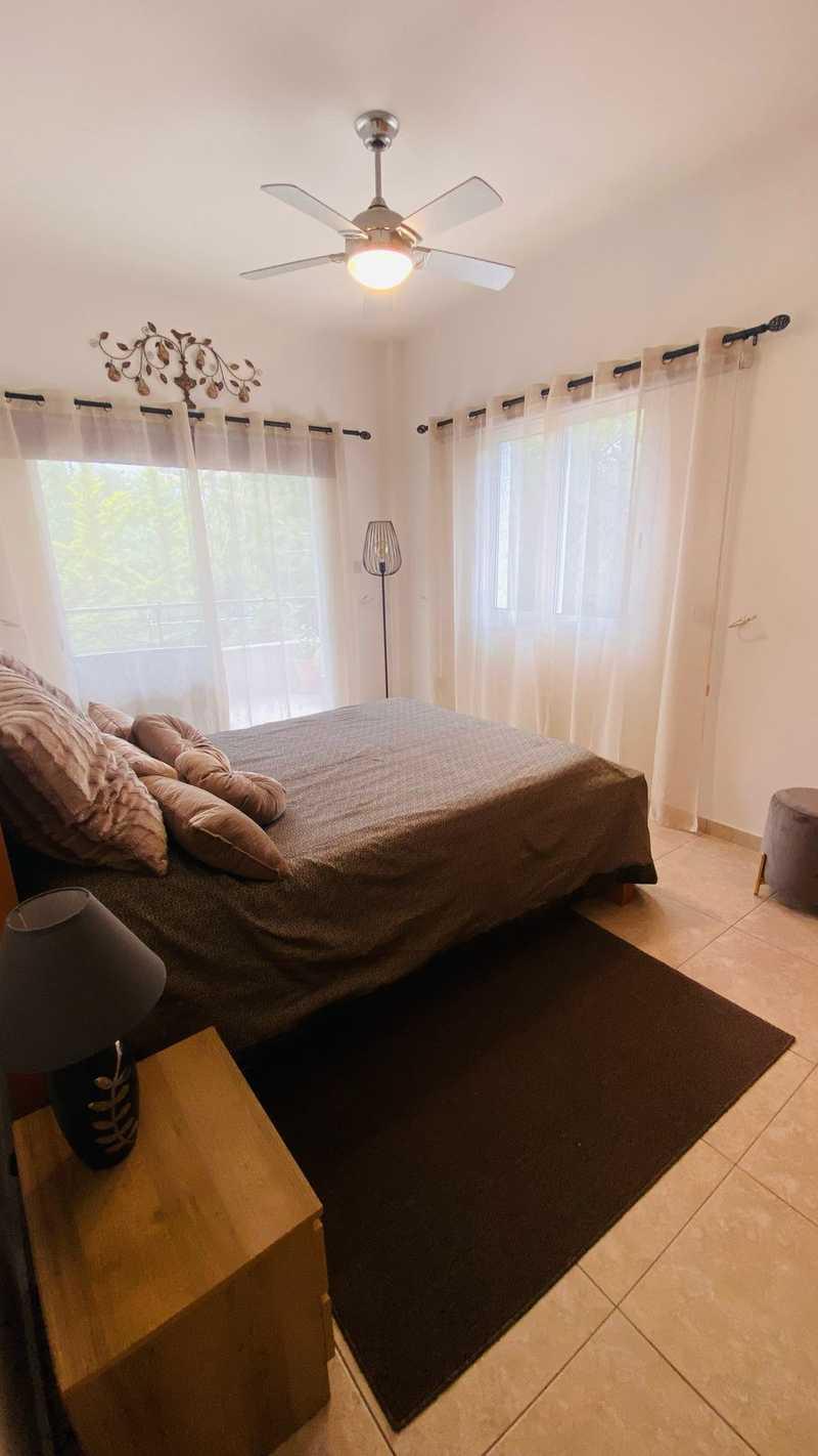 2-bedroom apartment to rent: https://www.bazaraki.com/adv/5765289_2-bedroom-apartment-to-rent (www.bazaraki.com)