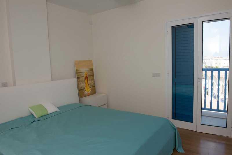 1-bedroom apartment for sale: https://www.bazaraki.com/adv/5792776_1-bedroom-apartment-for-sale (www.bazaraki.com)
