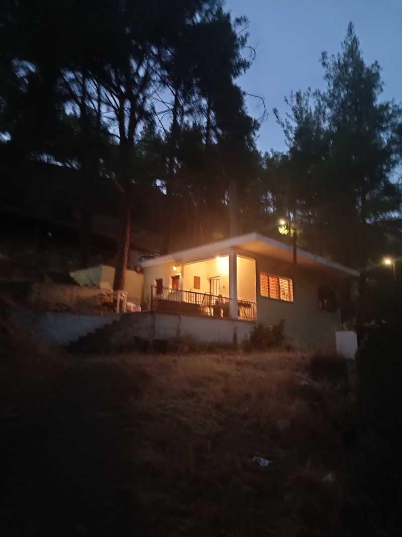 Residential land 1900 m²: https://www.bazaraki.com/adv/5792417_residential-land-1900-m2 (www.bazaraki.com)