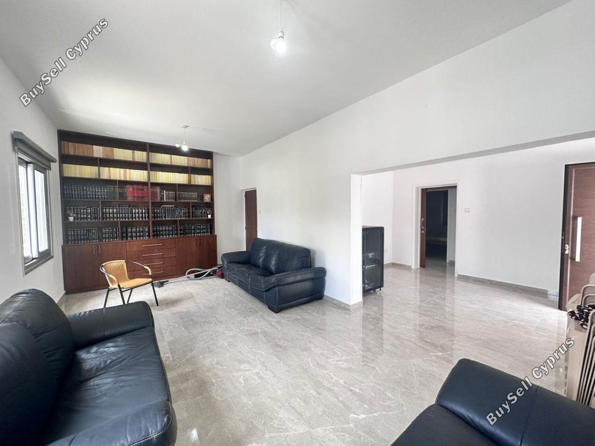 Office to rent in Paphos Municipality, Paphos: https://www.buysellcyprus.com/property-for-rent/paphos/paphos-municipality/office-to-rent-paphos-municipality-paphos-1793232.html (www.buysellcyprus.com)