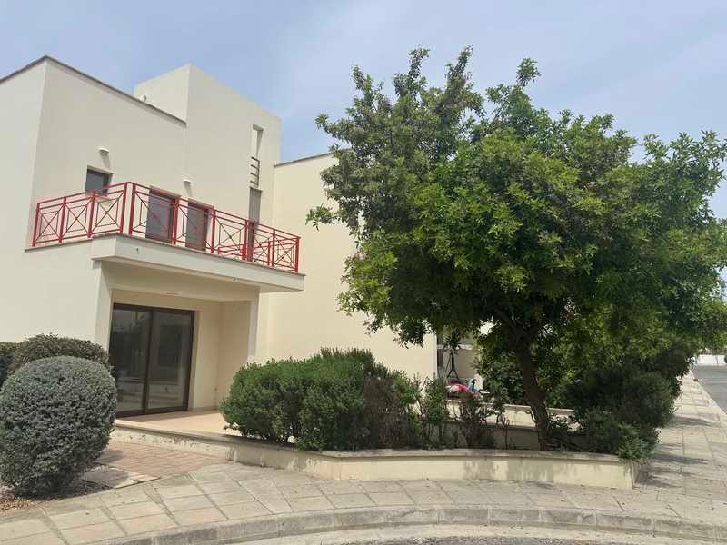 3-bedroom maisonette to rent: https://www.bazaraki.com/adv/5794476_3-bedroom-maisonette-to-rent (www.bazaraki.com)