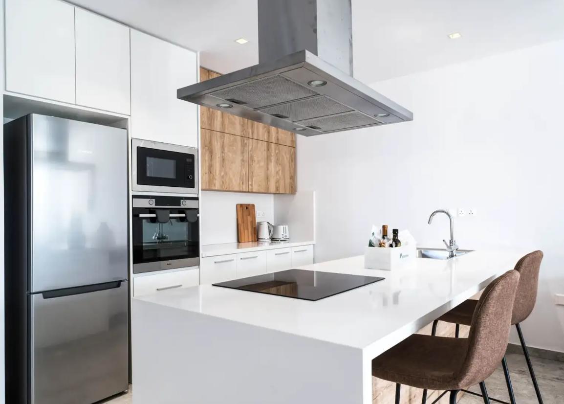 3-bedroom apartment in Paphos №152217: https://dom.com.cy/en/catalog/rent/152217/ (dom.com.cy)