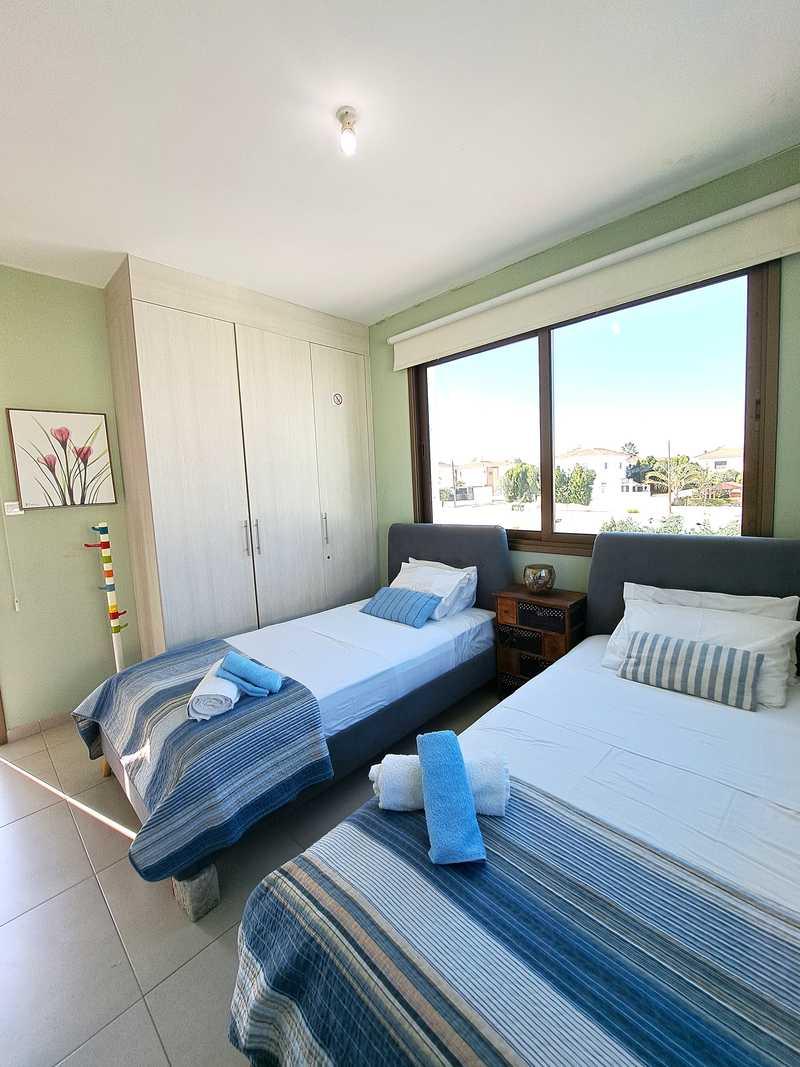 Luxury 3 bedroom villa with a pool: https://www.bazaraki.com/adv/5795930_luxury-3-bedroom-villa-with-a-pool (www.bazaraki.com)