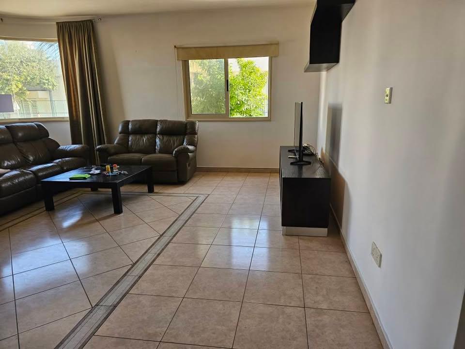 3bedroom, House, Geroskipou: https://www.facebook.com/marketplace/item/1033423165400128 (www.facebook.com)