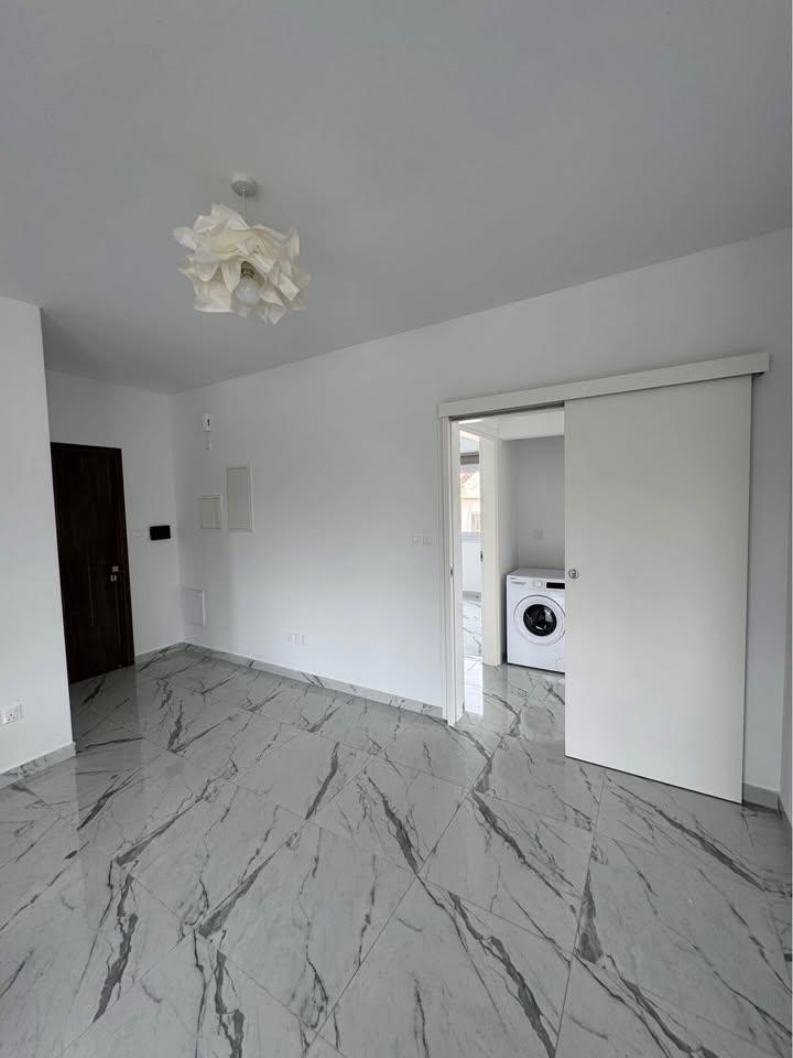 2 bedroom apartment for rent: https://www.facebook.com/marketplace/item/468172983036298 (www.facebook.com)