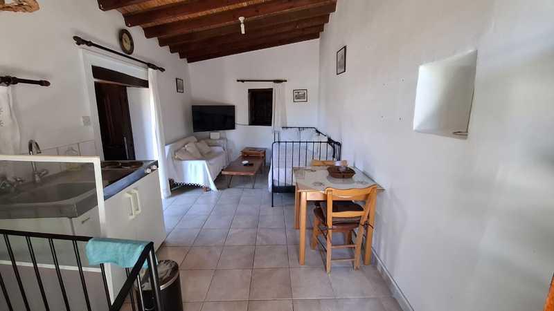 1-bedroom apartment to rent: https://www.bazaraki.com/adv/5792529_1-bedroom-apartment-to-rent (www.bazaraki.com)