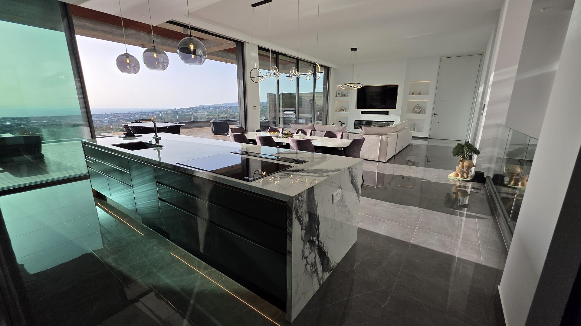 5-bedroom villa in Paphos № 152717: https://dom.com.cy/en/catalog/sale/152717/ (dom.com.cy)