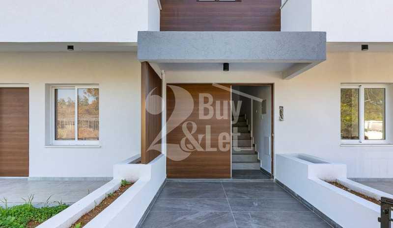 3-bedroom apartment for sale: https://www.bazaraki.com/adv/5764154_3-bedroom-apartment-for-sale (www.bazaraki.com)