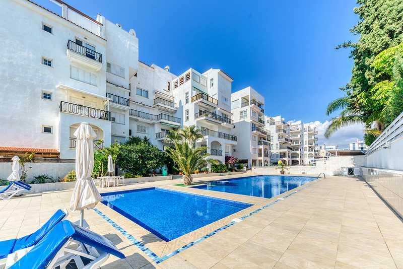 3-bedroom penthouse to rent: https://www.bazaraki.com/adv/5798285_3-bedroom-penthouse-to-rent (www.bazaraki.com)