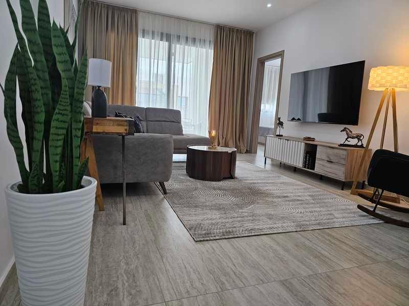 3-bedroom penthouse to rent: https://www.bazaraki.com/adv/5797134_3-bedroom-penthouse-to-rent (www.bazaraki.com)