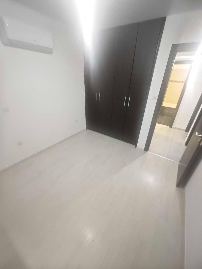 3-bedroom apartment to rent: https://www.bazaraki.com/adv/5786262_2-bedroom-penthouse-to-rent (www.bazaraki.com)