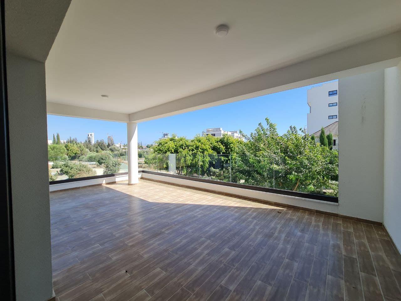 New 3-bedroom apartment in Limassol № 149380: https://dom.com.cy/en/catalog/sale/149380/ (dom.com.cy)