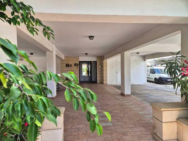 2-bedroom apartment to rent: https://www.bazaraki.com/adv/5798251_2-bedroom-apartment-to-rent (www.bazaraki.com)