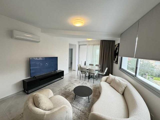  3-bedroom apartment to rent: https://www.bazaraki.com/adv/5792075_3-bedroom-apartment-to-rent (www.bazaraki.com)